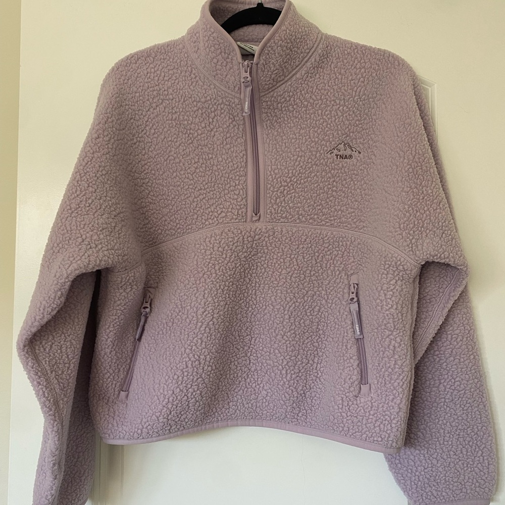 Aritzia 1/2 Zip Sweater